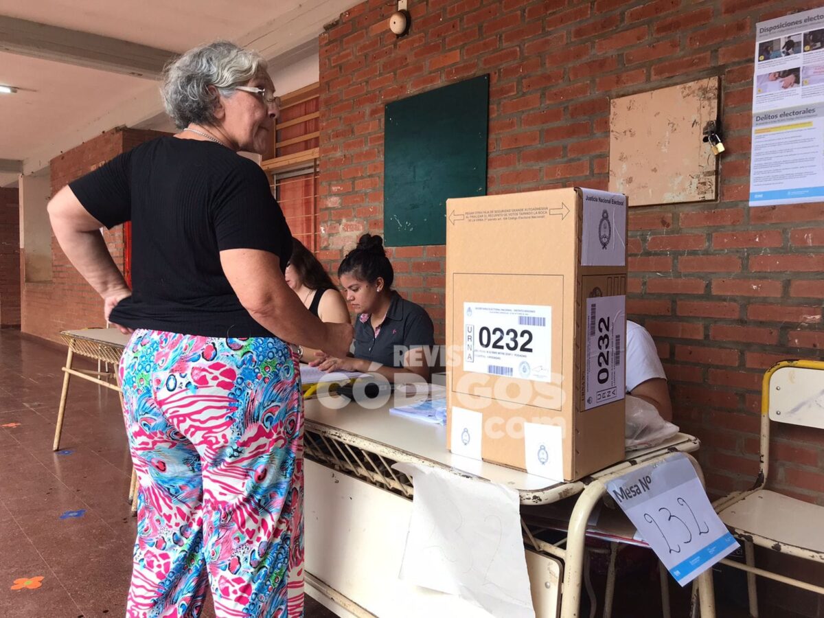 Presidenciales 2023: votó Herrera y dijo que “hoy es fundamental la asistencia”
