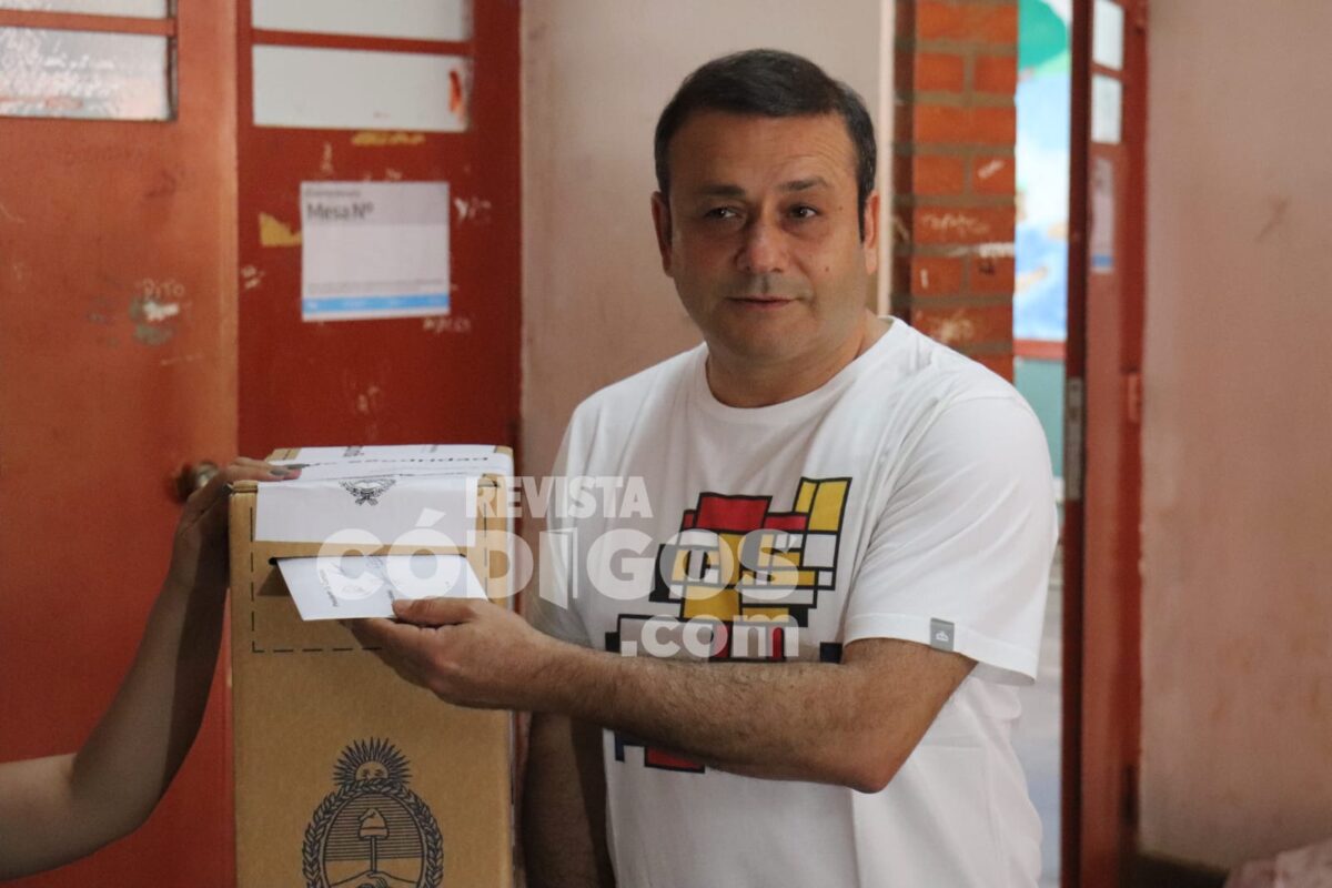 Presidenciales 2023: votó Herrera y dijo que “hoy es fundamental la asistencia”