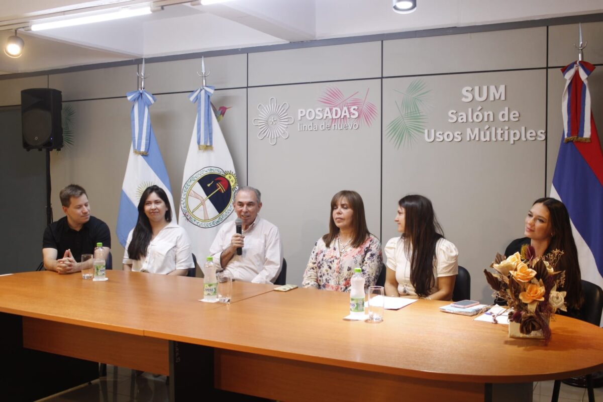 Compromiso y politicas inclusivas con charlas sobre el espectro autista en Posadas 1 - 3