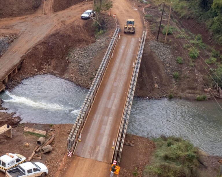 Paso temporalmente habilitado en el puente sobre el arroyo Pindaytí para vehículos de hasta 10 toneladas