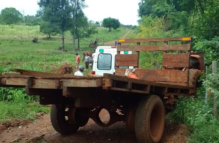 Falleció un hombre tras sufrir un accidente con un tractor en Gobernador Roca