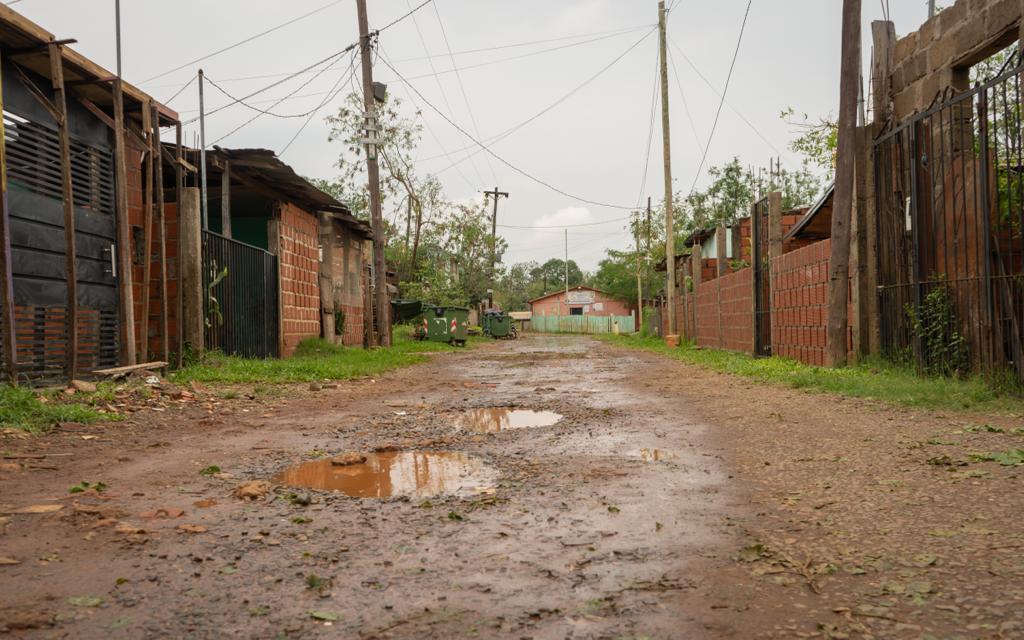 Desarrollo Social asiste a familias afectadas por el temporal