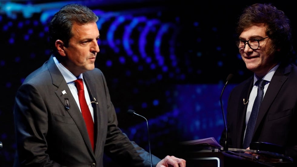 Hoy sortean los seis temas del próximo debate entre Massa y Milei