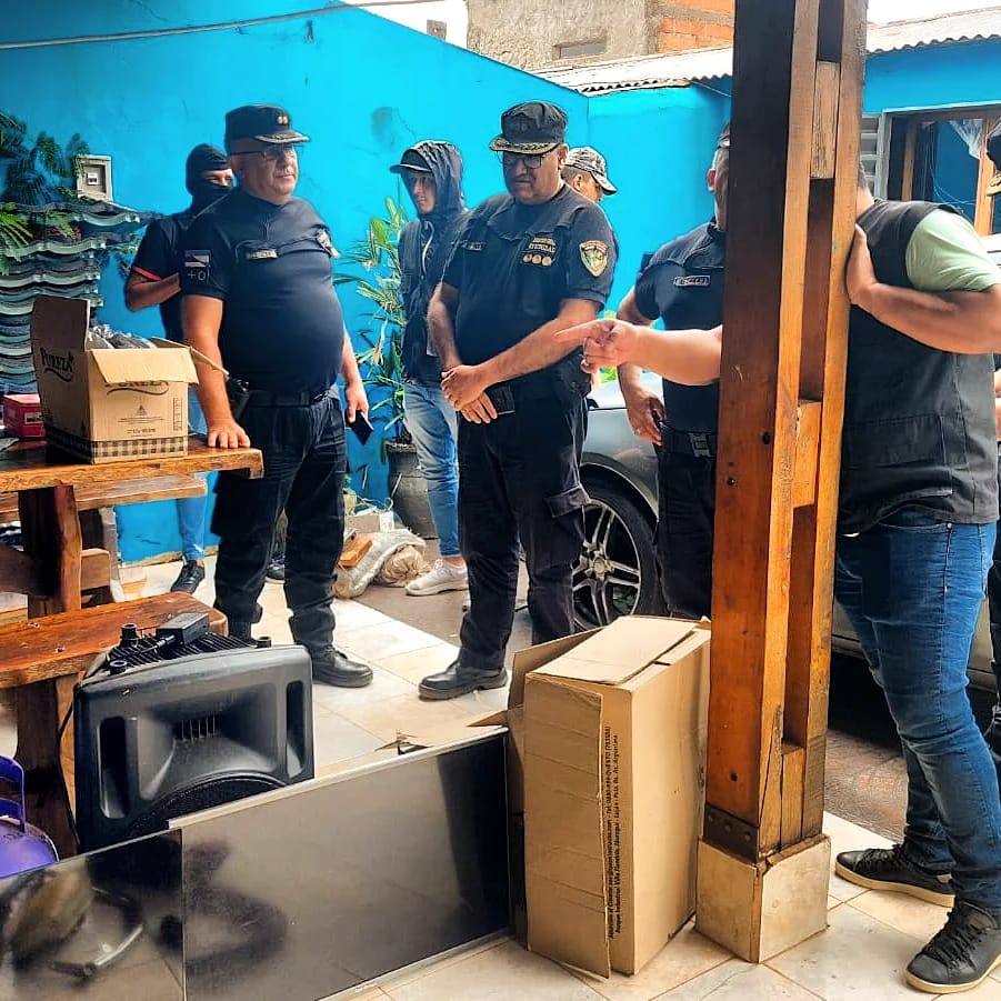 Policias desarticularon millonario narcokiosco en Posadas y capturaron a la propietaria 1 - 9