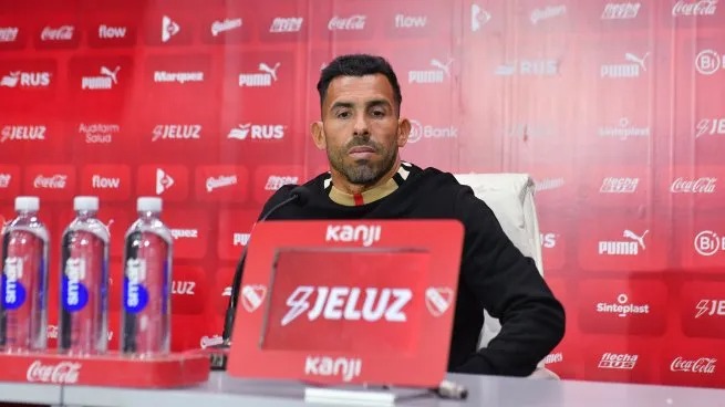 Tevez seguirá como técnico de Independiente tras el fracaso en la Copa de la Liga