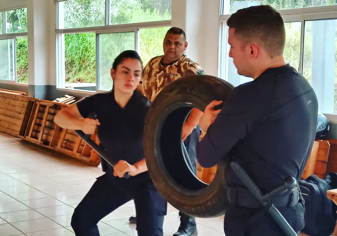 curos de policias 3 - 5