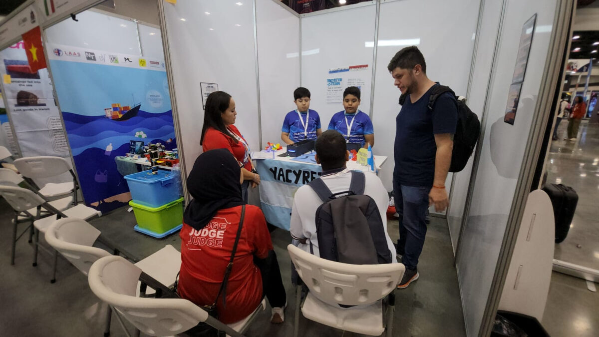misionero en mundial de robotica 3 - 48