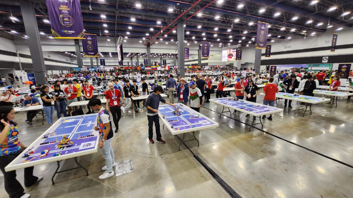 misionero en mundial de robotica 6 - 52