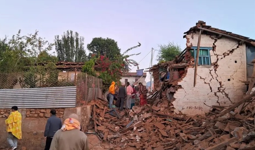 Terremoto en Nepal deja al menos 56 muertos y decenas de heridos