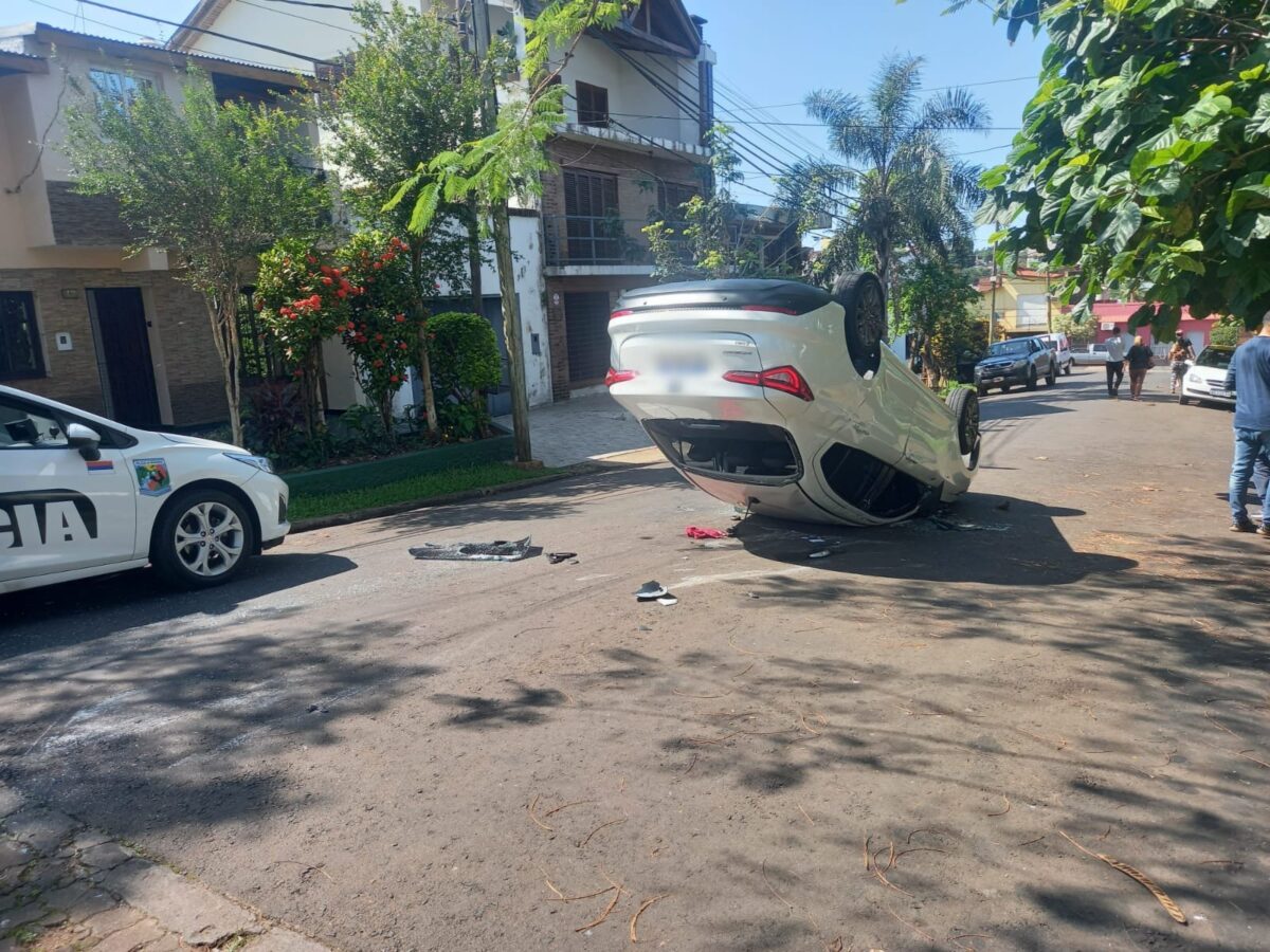 Mujer fue hospitalizada tras un siniestro vial en Oberá