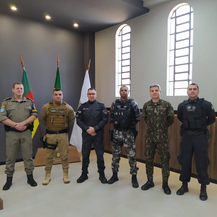 La Policía de Misiones lleva adelante el operativo "Fronteras Blindadas" en conjunto con fuerzas brasileras 3 6 - operativos 4 - 5