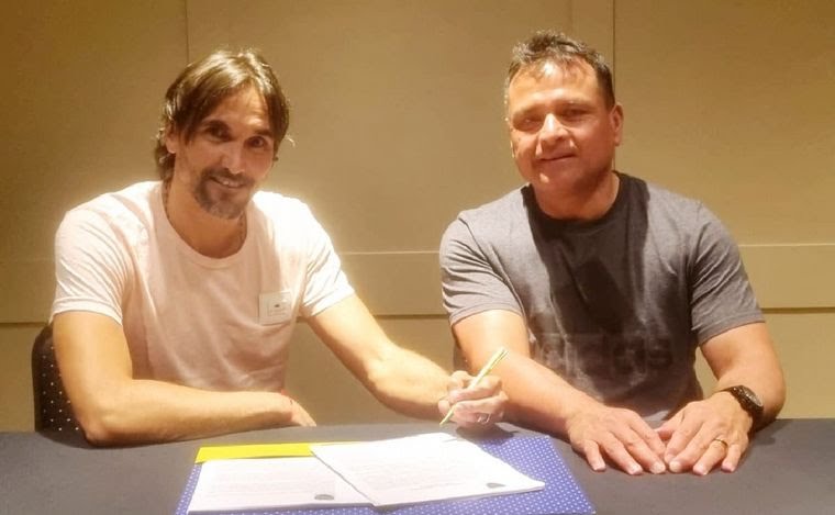 Diego Martínez firmó contrato y es el nuevo entrenador de Boca