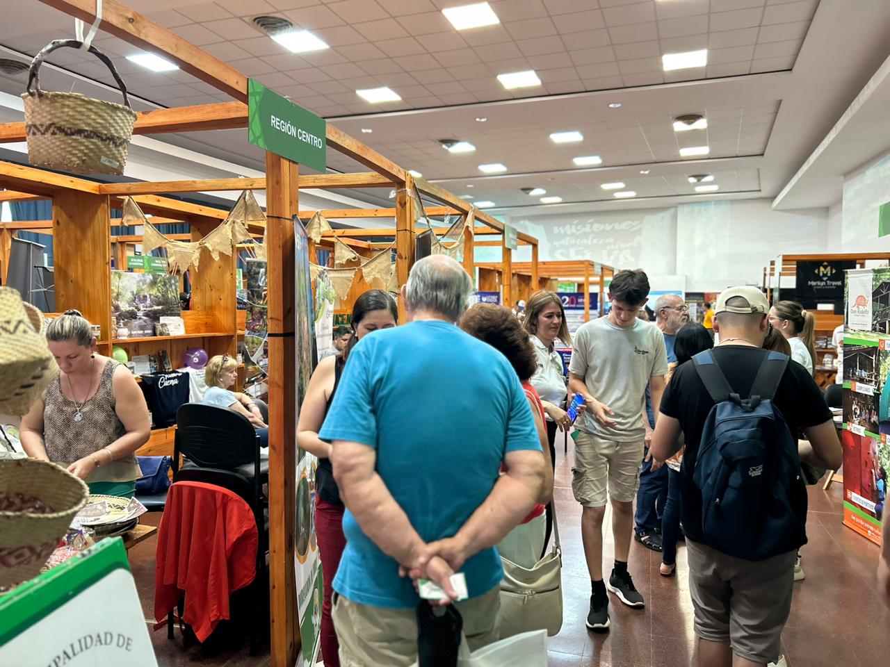 Feria de Turismo 2do dia 5 - 1