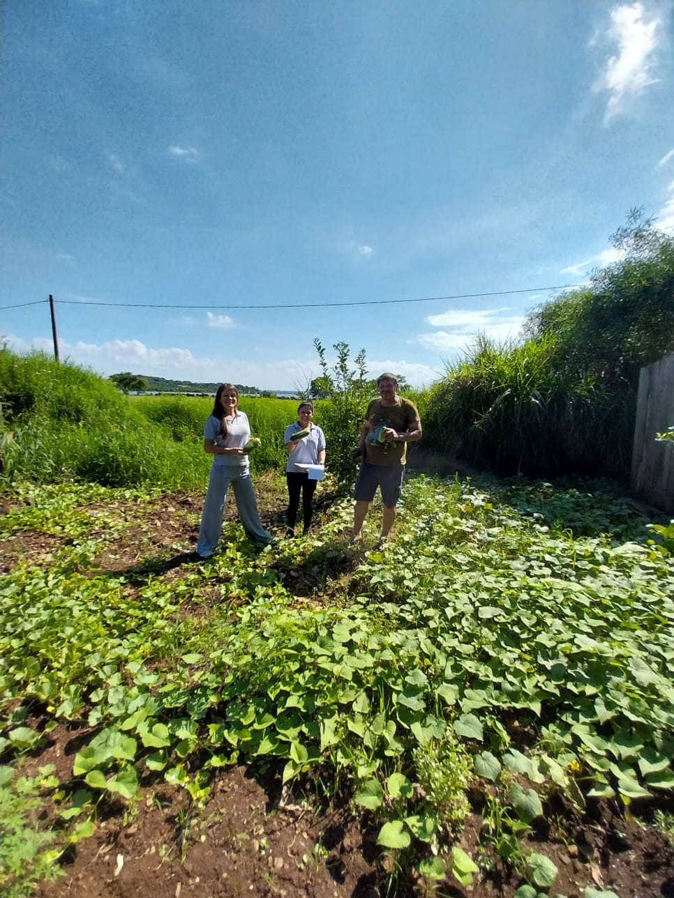 Más familias de Garupá se suman al programa de Huertas Agroecológicas del IFAI