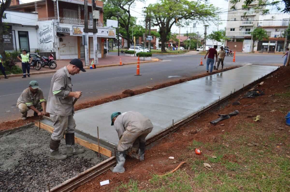 Avanzan con la bicisenda de la avenida Corrientes