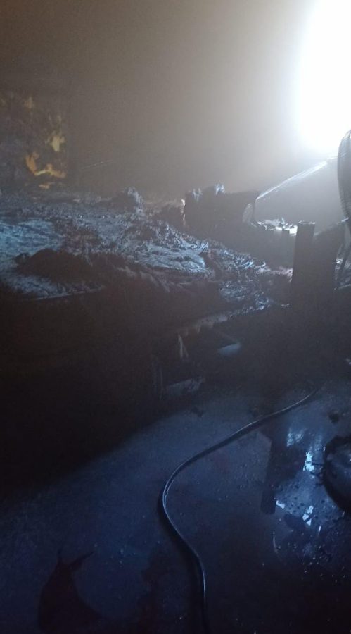 Vivienda en Posadas sufrió daños tras incendio 1 2 - IMG 20231226 WA0152 - 1