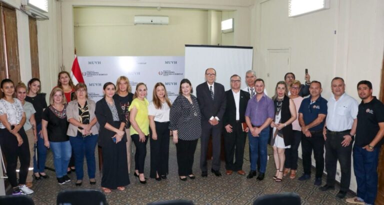 Misiones presentó la “Tecnología de Techos Fríos” en Paraguay
