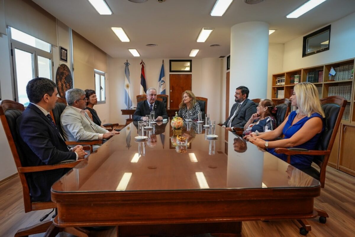 Passalacqua llamó a trabajar en “armonía” durante la inauguración del Juzgado de Paz en Itaembé Guazú