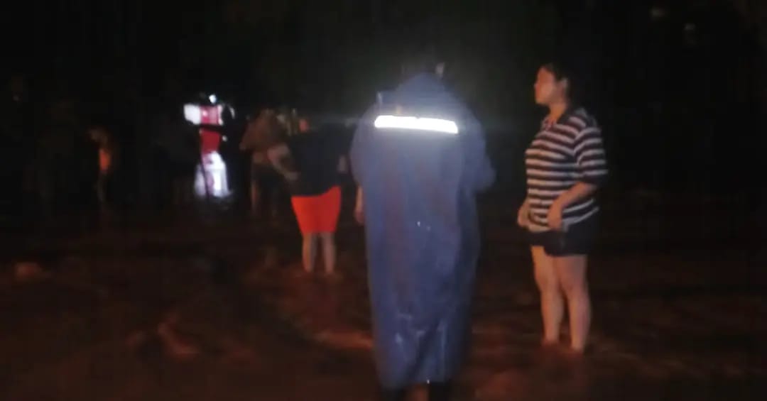 asistencia a afectados por lluvias 7 - 11