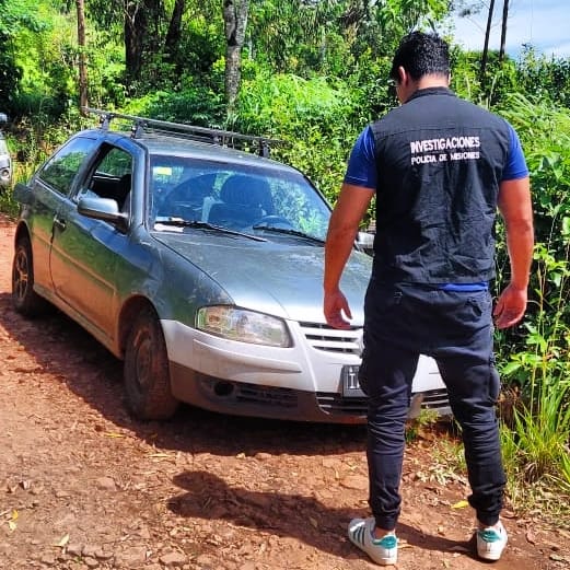 Aprovechó que una conductora dejó las llaves puestas en el auto y se lo robó: lo detuvieron