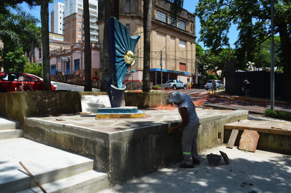 Ponen en valor la plaza Lisandro de la Torre de Posadas con distintas obras