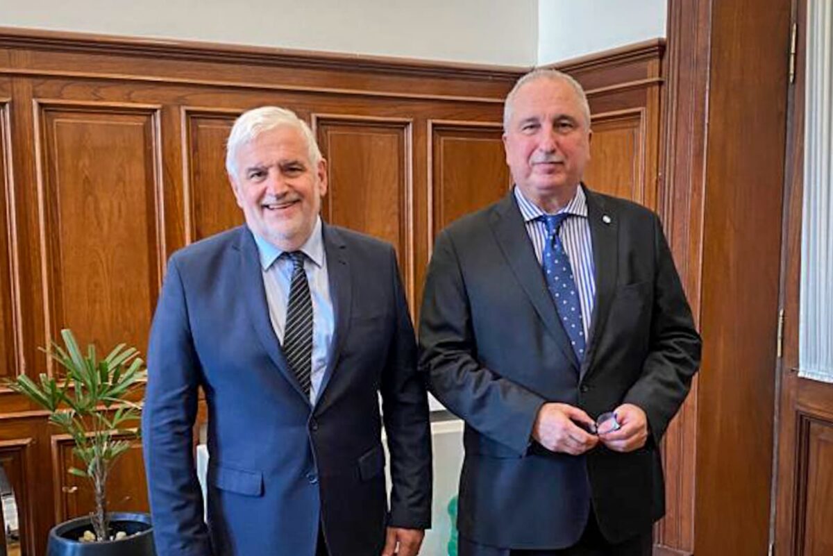 Reunión de Passalacqua con autoridades nacionales para analizar la situación del INYM