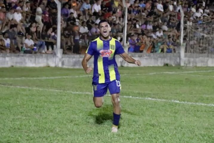 Regional Amateur: Mitre goleó en Iguazú y jugará la semifinal