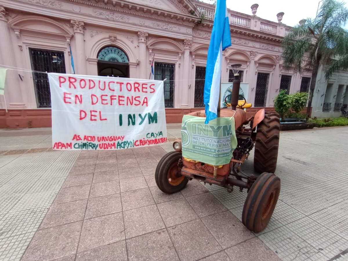 tractor en la 9 de julio (2)