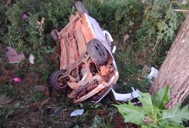 Tragedia en Irigoyen: fallecieron cinco personas tras un despiste y otras dos están heridas