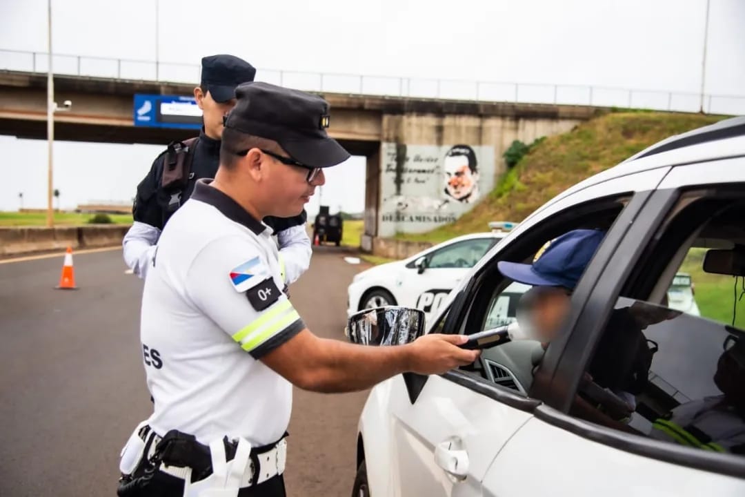 Misiones refuerza la seguridad vial mediante operativos en rutas 5 - 1
