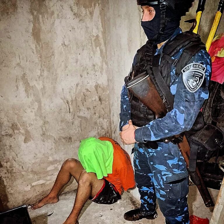 Golpe al narcotráfico en Garupá: secuestraron droga, más de un millón pesos y detuvieron a un dealer