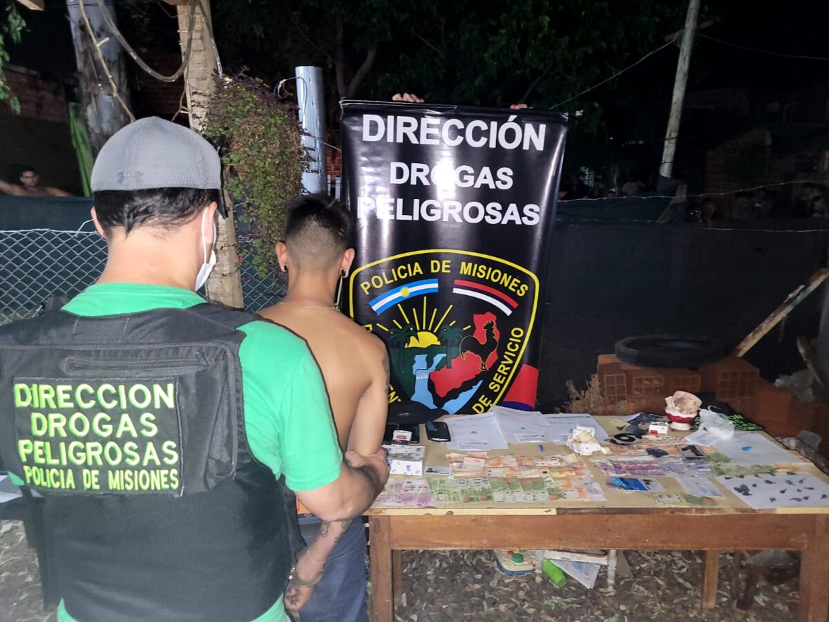 deenidos 3 - 3