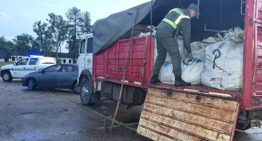 Gendarmería decomisó un cargamento de 28 toneladas de cobre con destino a Puerto Iguazú