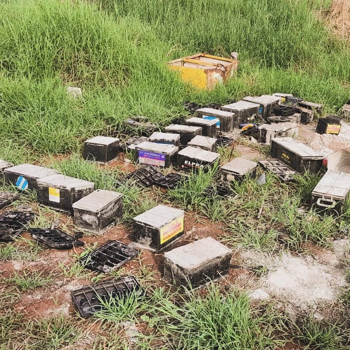 Desarman una chatarreria que funcionaba como aguantadero de objetos robados en Posadas 5 - 7