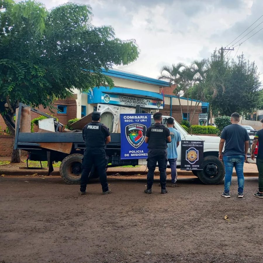 Desarman una chatarreria que funcionaba como aguantadero de objetos robados en Posadas 6 - 5