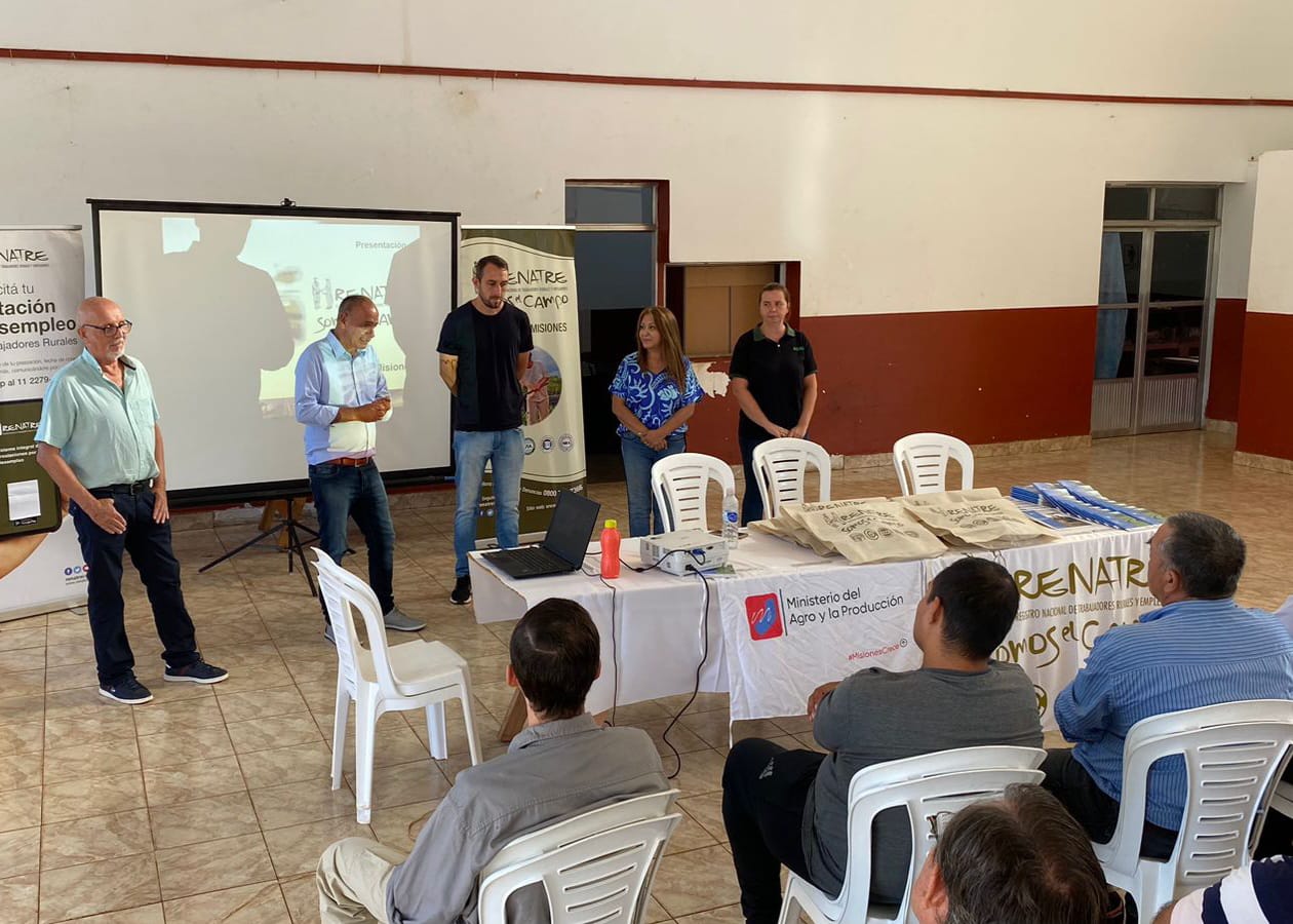 Misiones fortalece el sector tealero con capacitaciones para los productores 7 - 3