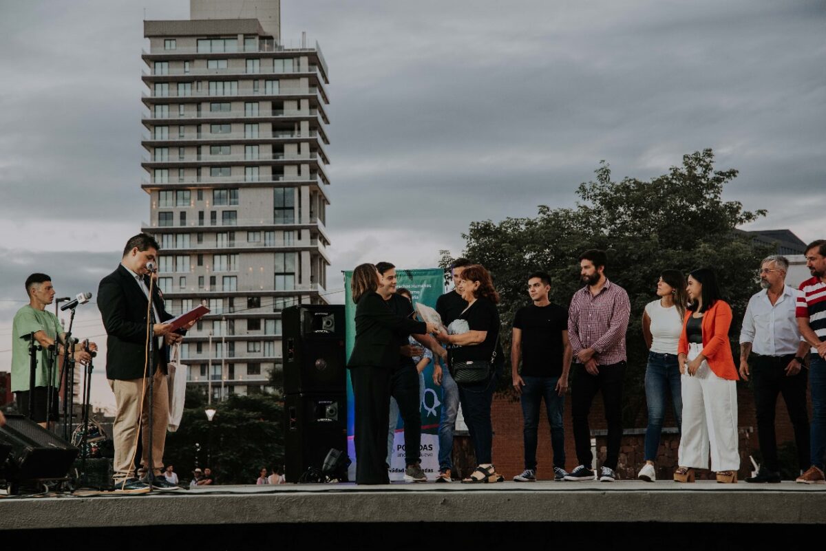 Posadas dijo Nunca mas en conmemoracion del Dia de la Memoria Verdad y Justicia 7 - 5