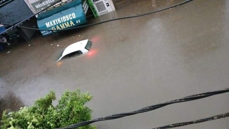 Un temporal sin precedentes dejó a Corrientes bajo agua