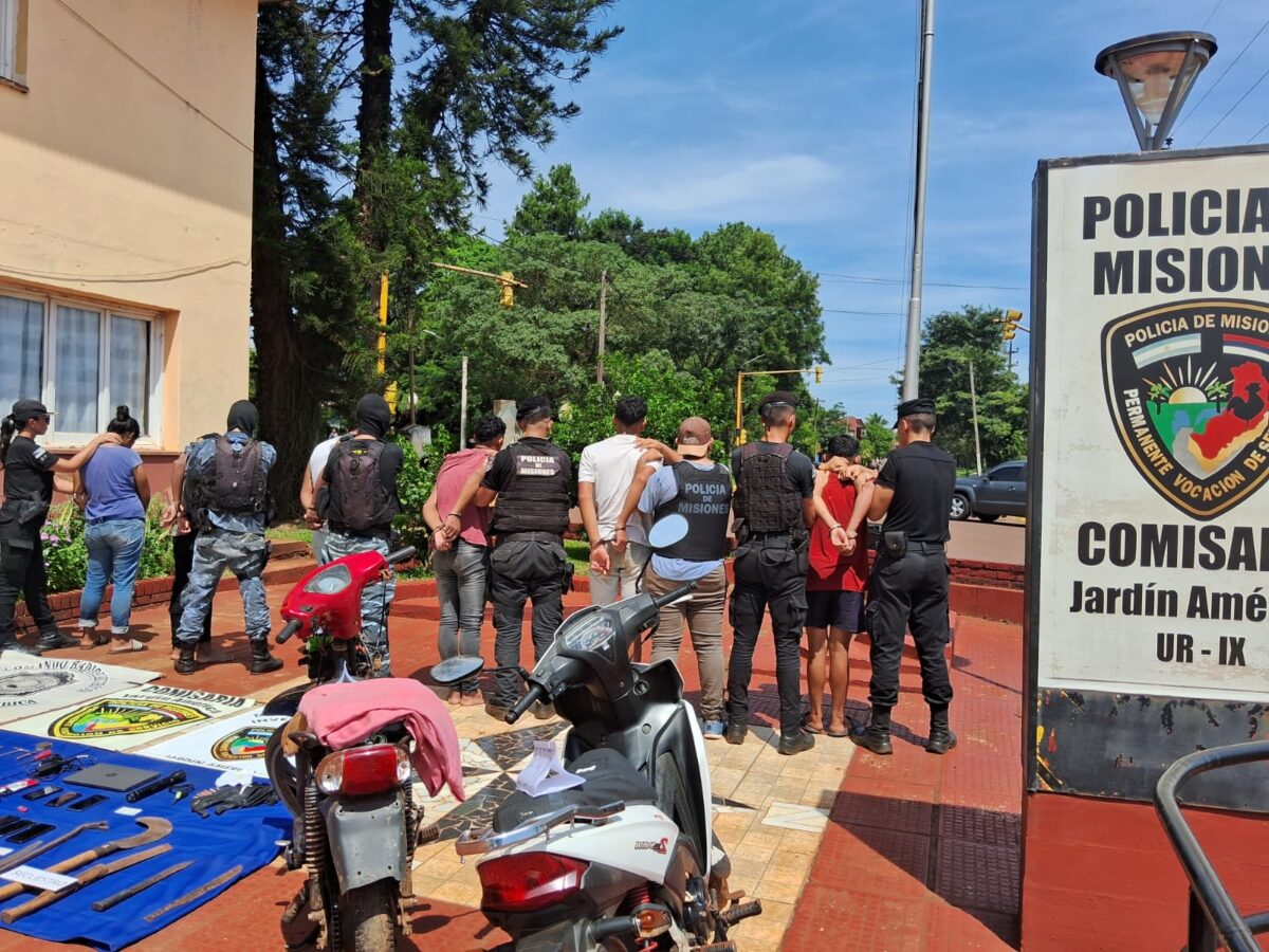 ladrones detenidos 1 - 1