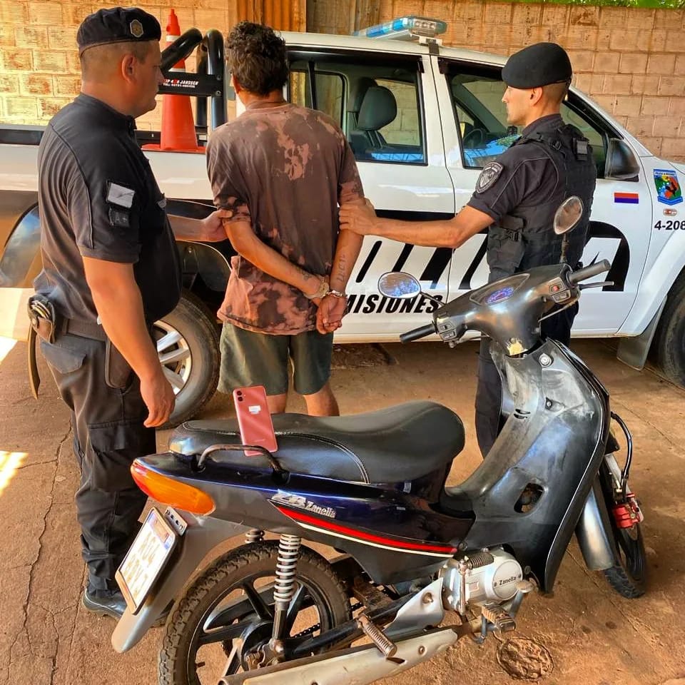 recuperaron motos 3 - 5