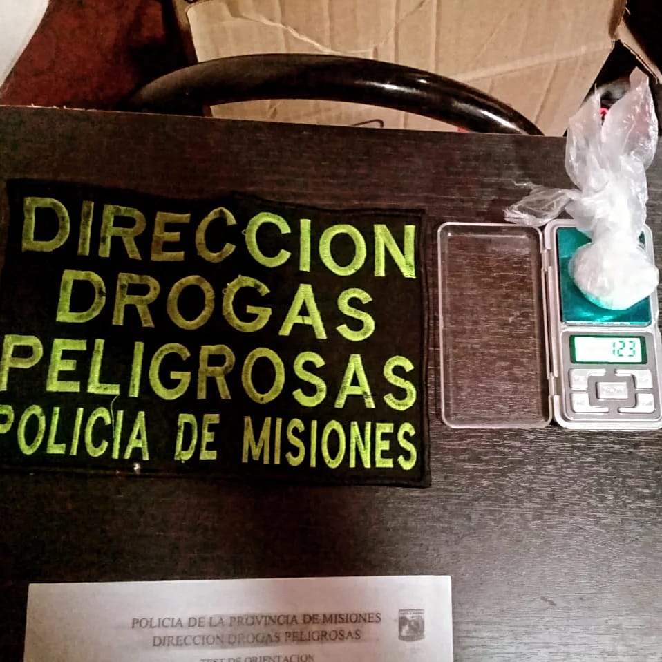 Cuatro detenidos en allanamientos simultáneos en Garupá y Posadas por el robo de cables 3 6 - robo de cables 4 - 5
