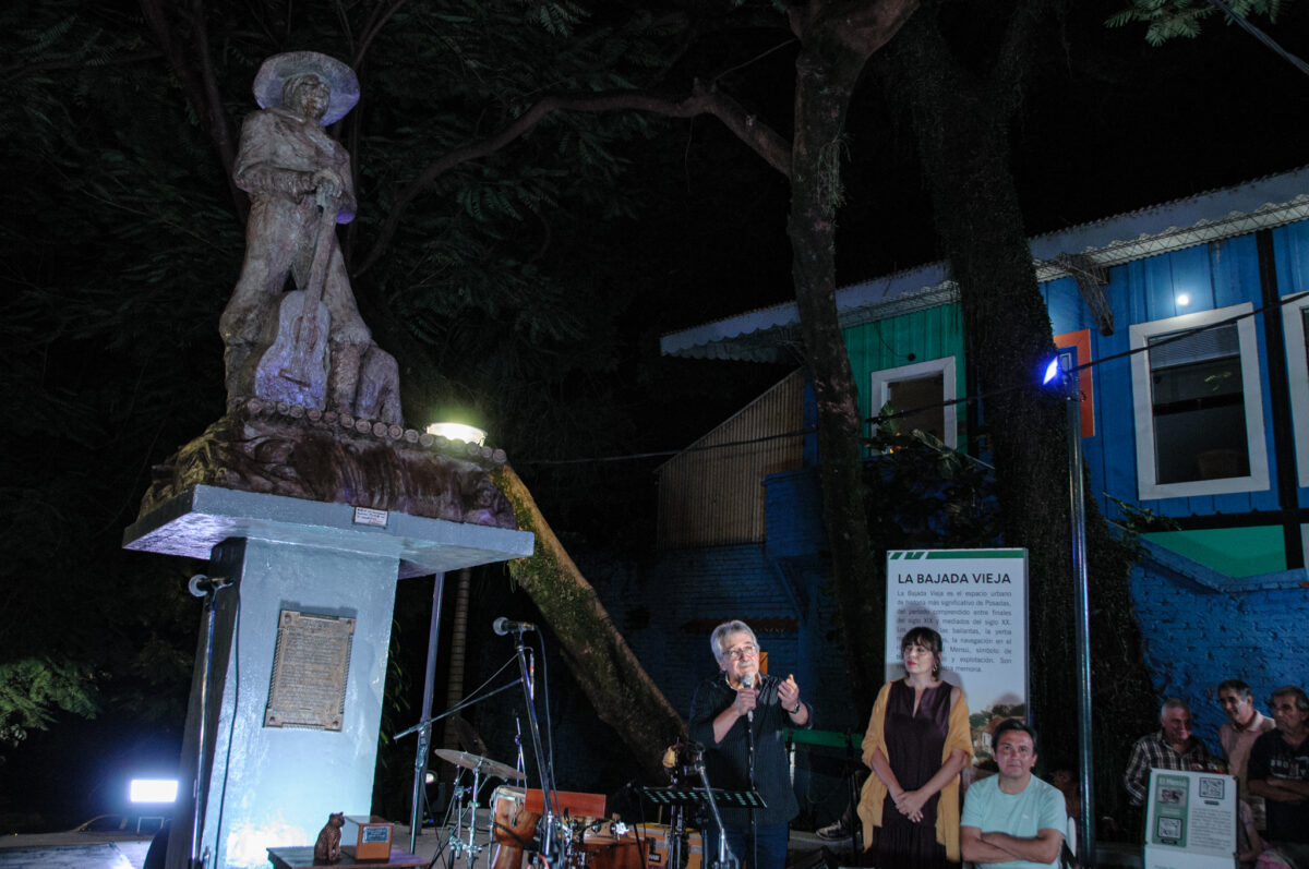 La Bajada Vieja recibió las cenizas del histórico Ramón Ayala