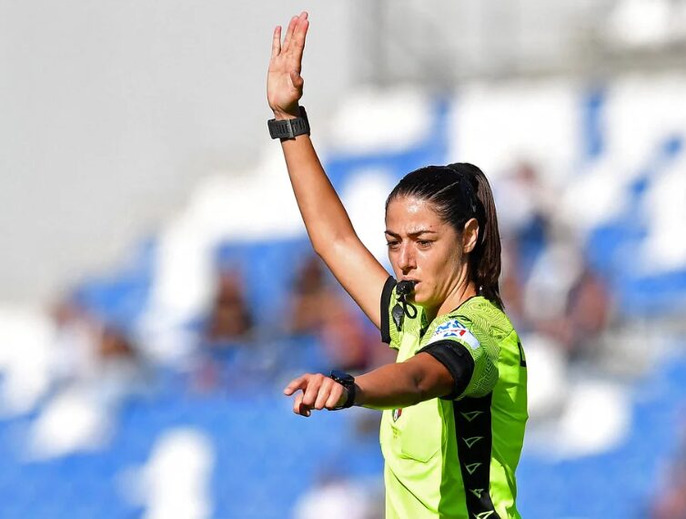 La Serie A tendrá terna arbitral femenina por primera vez en un partido