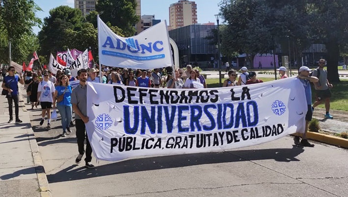 La CGT se suma a la marcha universitaria en contra del ajuste del Gobierno