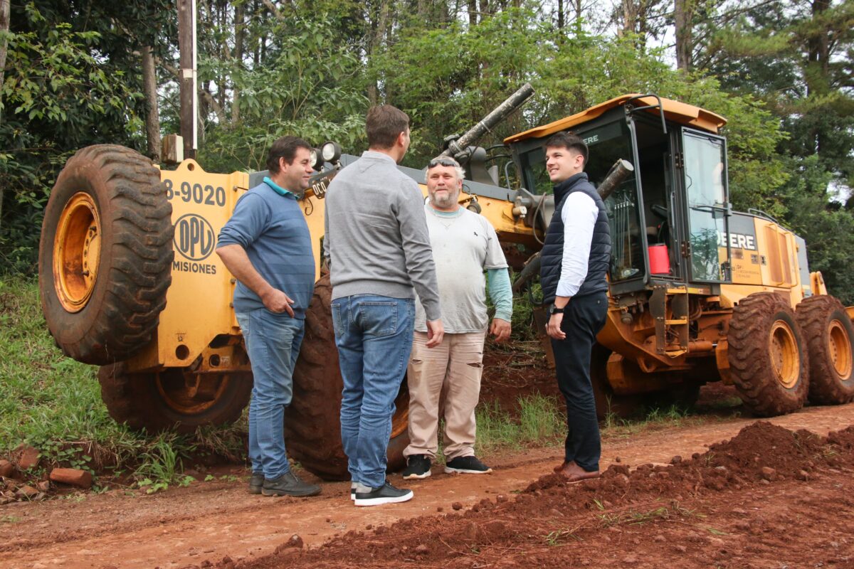 Continúa la puesta en valor de las rutas provinciales con obras en zonas de producción