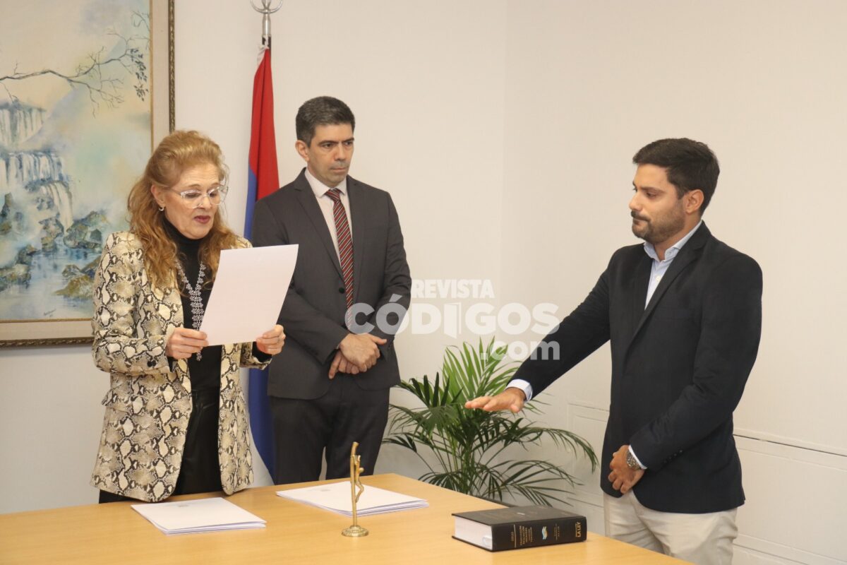 Juraron los nuevos integrantes del Jurado de Enjuiciamiento de Misiones 9 - 5