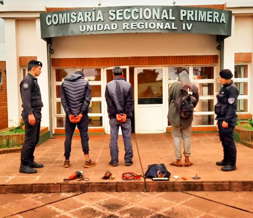 Operativos de seguridad permitieron recuperar bienes robados y detener a 10 hombres en Misiones