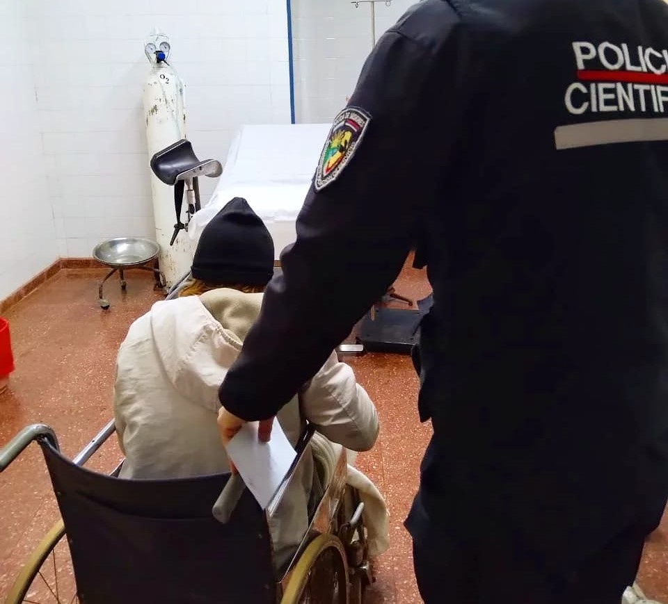 Policías asistieron en el parto a una mujer embarazada que no podía salir de su hogar