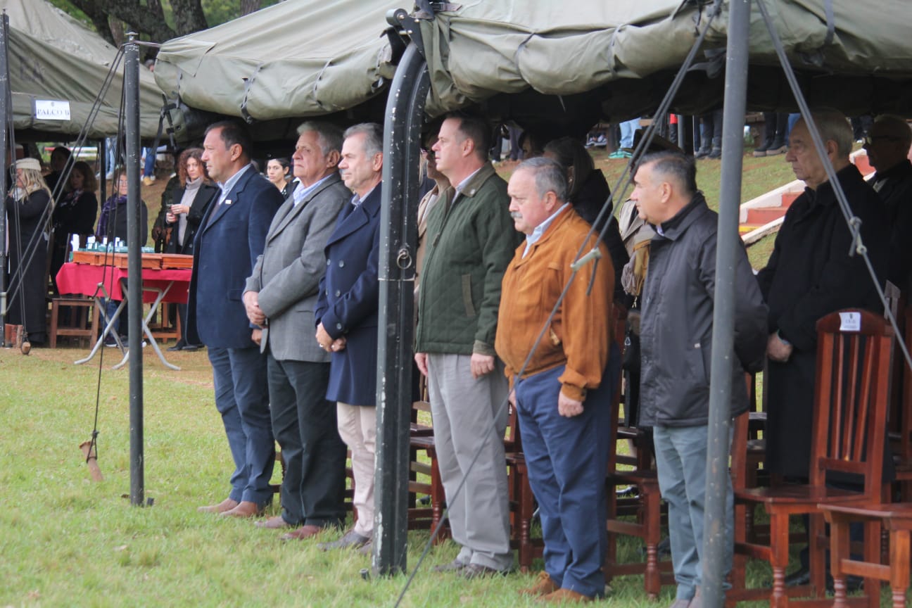 Posadas celebro el 214° Aniversario de la creacion del Ejercito Argentino 1 - 1