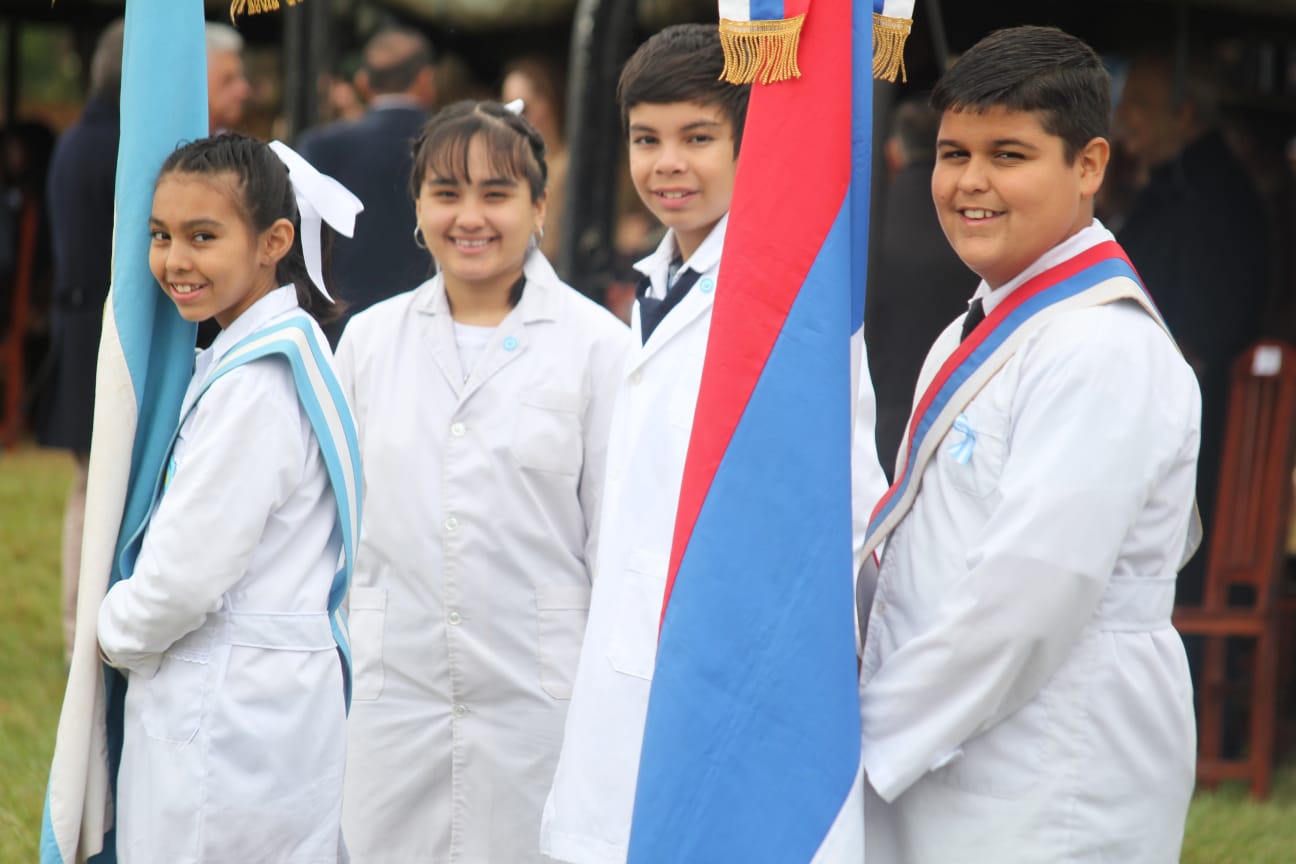 Posadas celebro el 214° Aniversario de la creacion del Ejercito Argentino 2 - 17